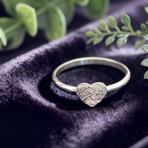 Hand Engraved Ladies Heart Ring