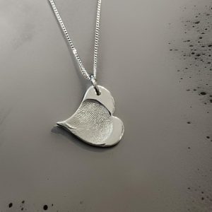 Touch the Silver Modern Heart Necklace