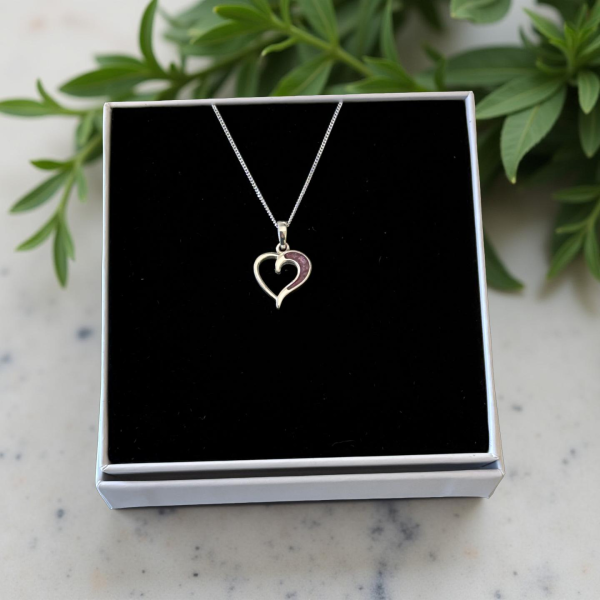 Hollow Heart Pendant Necklace from Lasting Memories