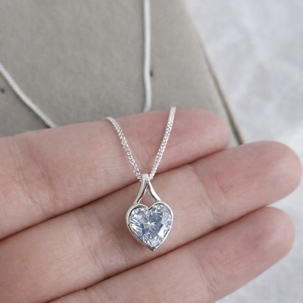 Discreet Collection Heart from Lasting Memories