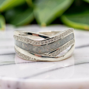 Wide Wave Ring with Crystal's