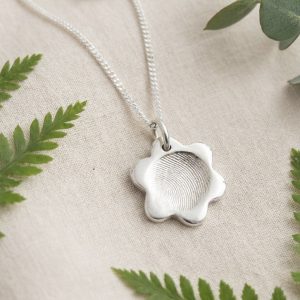 Touch the Silver flower shaped necklace
