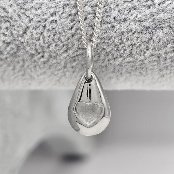 Teardrop Heart Necklace from Lasting Memories
