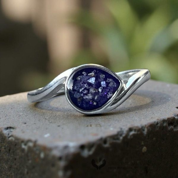 Side Teardrop Memorial Ring